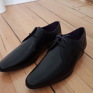 Ted Baker London Martt 2 Black Dress shoes New